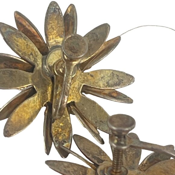 Vermeil Sterling 1940s Floral Screw back Earrings With Red Rhinestones - Picture 5 of 8